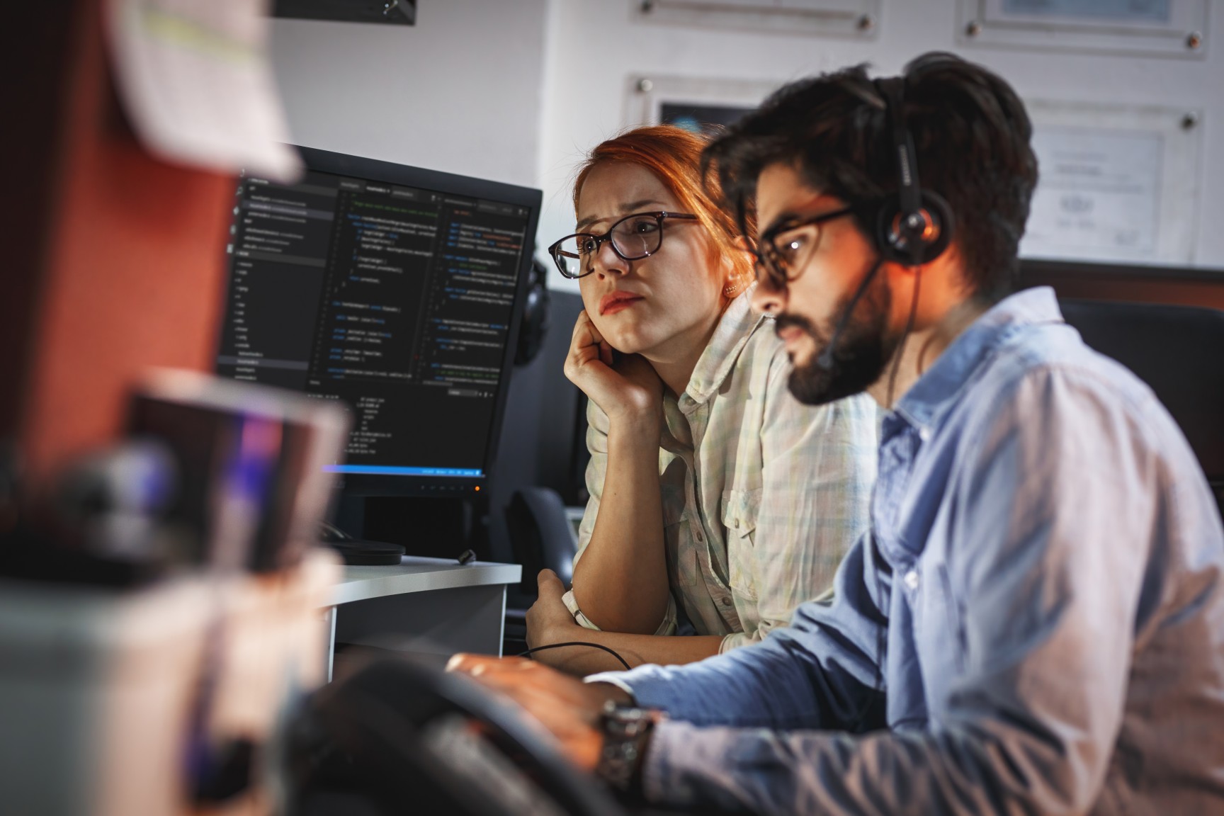 programmers-work-late-at-night-2026-01-08-07-46-02-utc (1) Customer Software Development